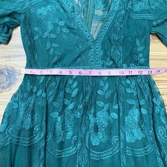 Haute Monde dark green lace overlay dress, size Small - Picture 5 of 11